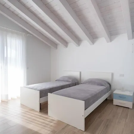 Finisterrae 8 - Immobiliare Living *